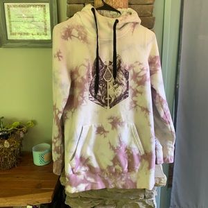 SOLD! VolCom Wolf Snowboarder Hoodie